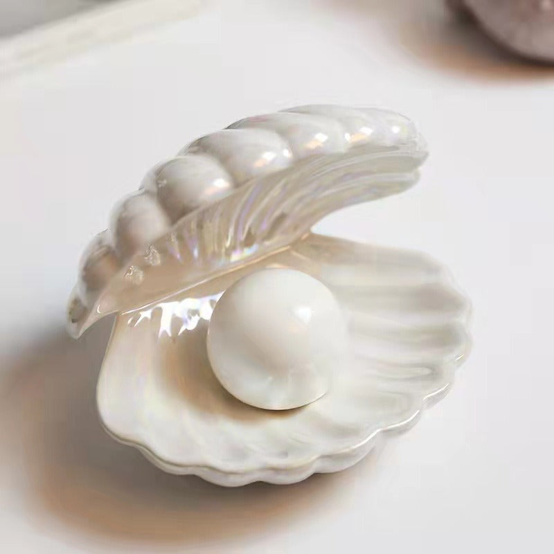Creative Shell Night Light Bedroom Headlight Nordic Internet Celebrity Girl Heart Dream Pearl Ceramic Light Desktop Decoration.