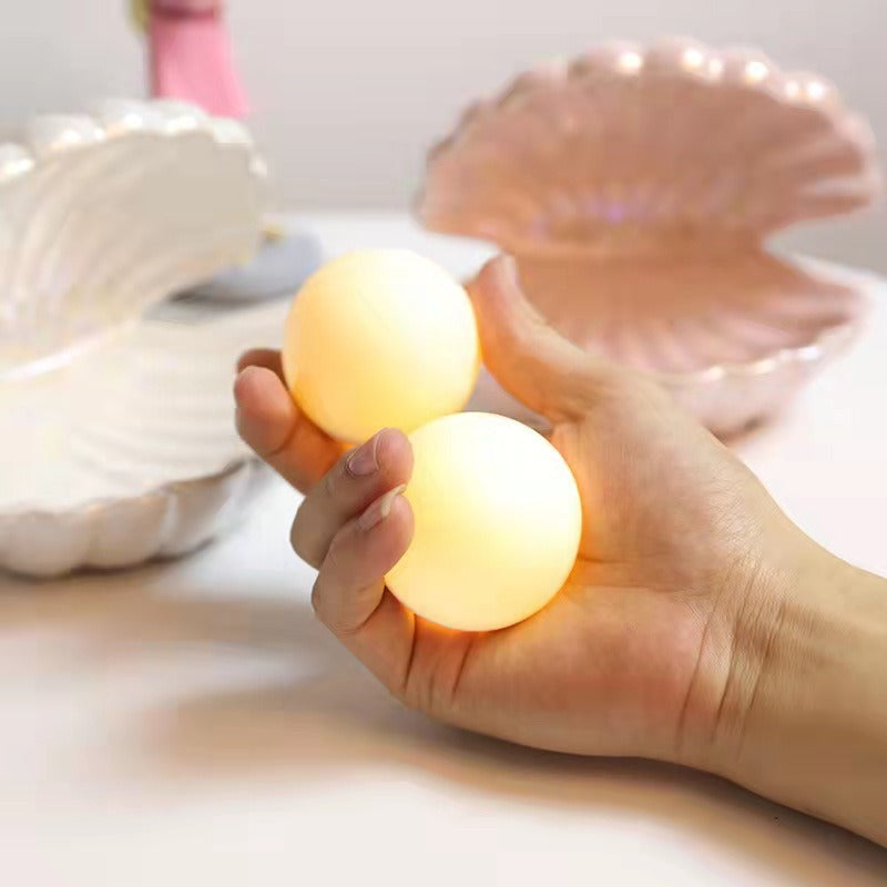 Creative Shell Night Light Bedroom Headlight Nordic Internet Celebrity Girl Heart Dream Pearl Ceramic Light Desktop Decoration.