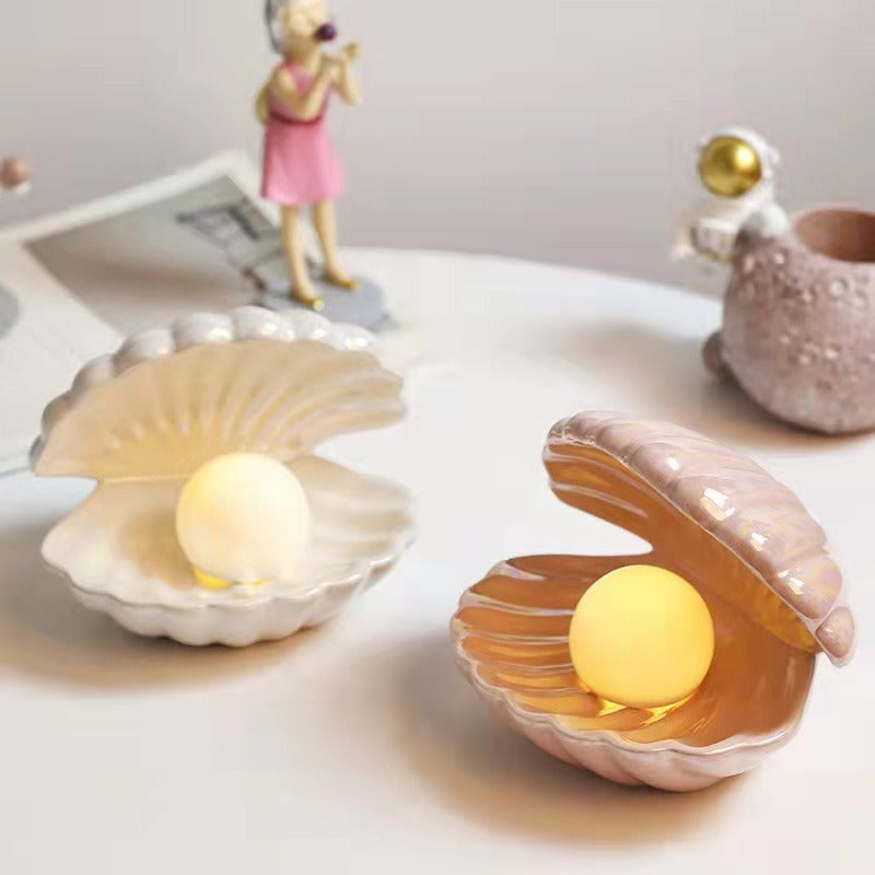 Creative Shell Night Light Bedroom Headlight Nordic Internet Celebrity Girl Heart Dream Pearl Ceramic Light Desktop Decoration.