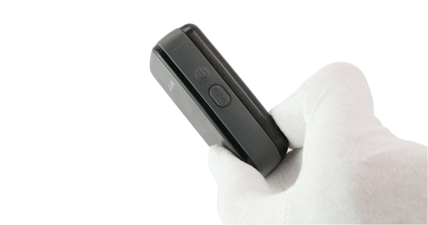High Quality GPS Real Time Vehicle Tracking Device with Movement Alarm.