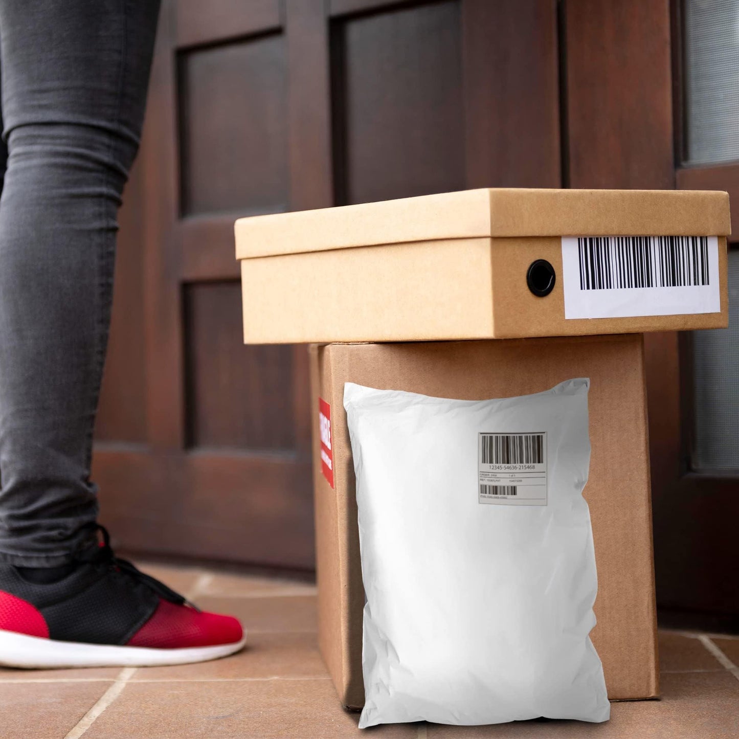 White Poly Mailers 7.5 x 10.5 Inches. 50 Pack Poly Shipping Bags for Clothing with Self - Seal Tape. Stretchy Waterproof Mailers Poly Bags for Shipping. Shipping Envelopes for Clothing - GoTypical