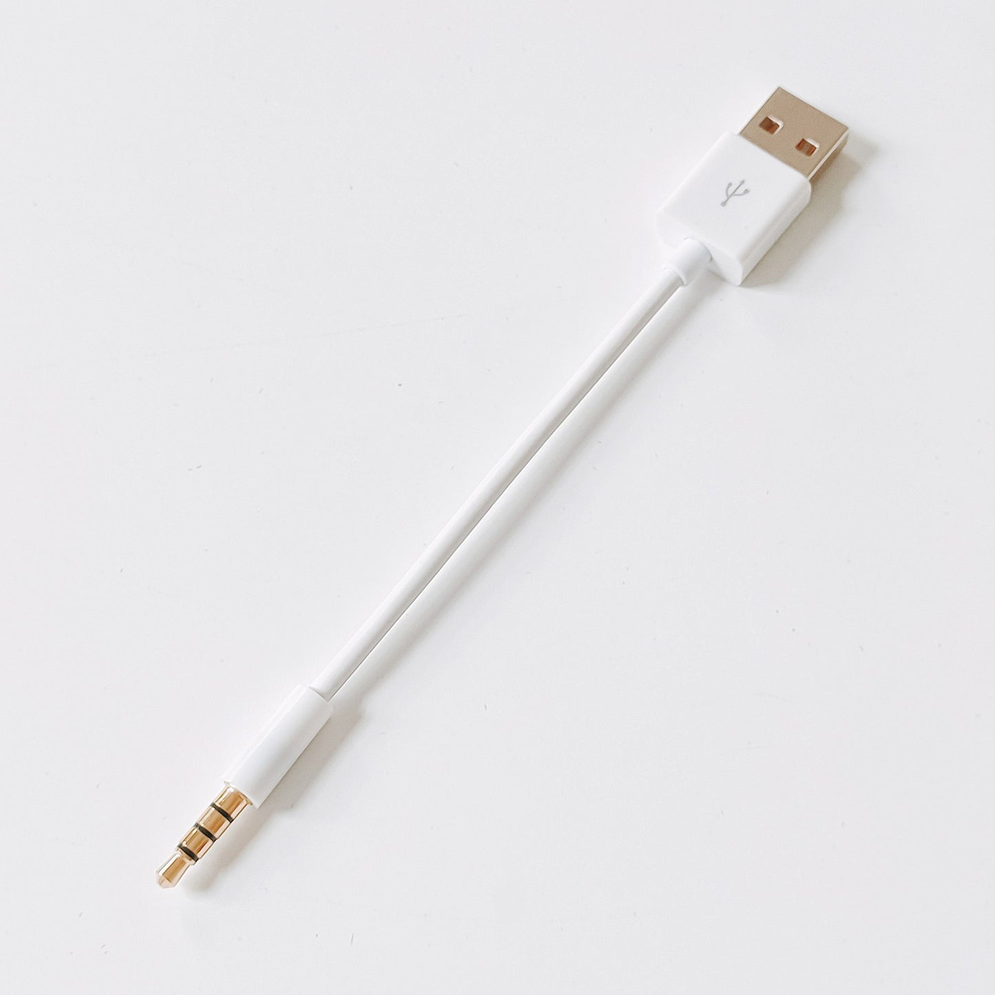 High quality iPod shuffle 3 4 5 6 7 generation universal clip cable shuffle data charging cable
