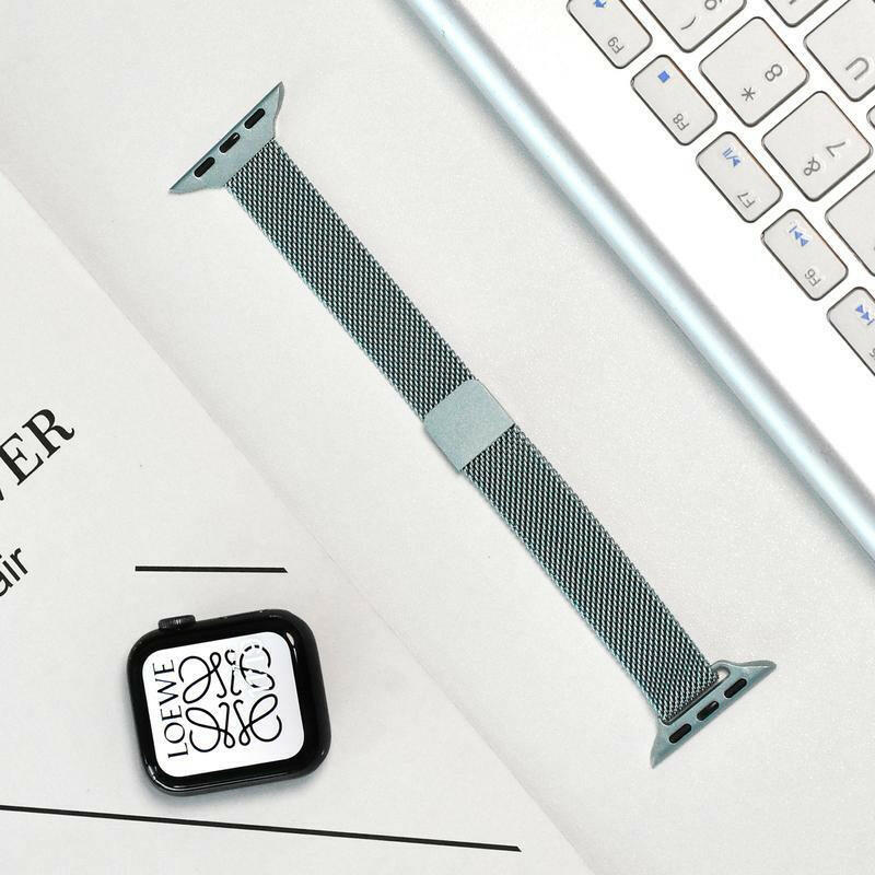 Apple Watch Milanese Loop Strap – Thin Metal Magnetic Clasp for Series 9 - GoTypical