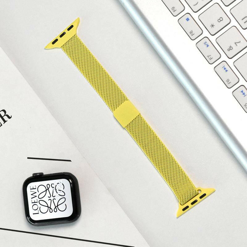 Apple Watch Milanese Loop Strap – Thin Metal Magnetic Clasp for Series 9 - GoTypical