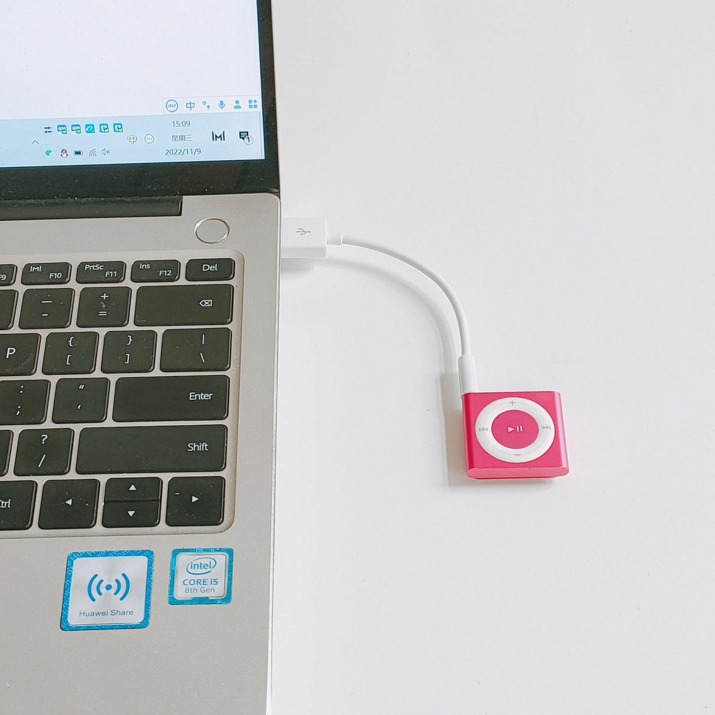 . iPod Shuffle Universal Clip Data Charging Cable – 3-7 Gen - GoTypical